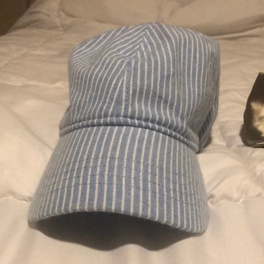 Blue stripe hat